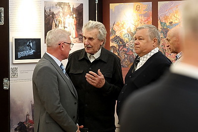 От времен Александра Невского до ВОВ. Мультимедийная выставка \"Страна побед\" открылась в Минске