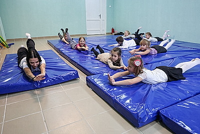 \"Такой долгожданный подарок для нас\". В Славгороде открыли новый бассейн