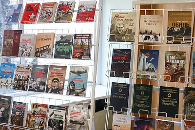 На \"Лістападзе\" состоялась презентация книги \"Смотри и помни. Великая Отечественная война в белорусском кино\"