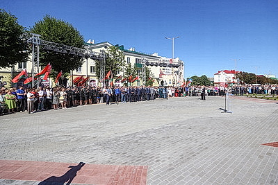 Монумент в честь присвоения звания СНГ \"Город трудовой славы\" открыли в Барановичах