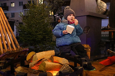 Предновогодние ярмарки работают в Бресте