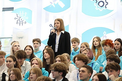 Формирование правовой культуры. Открытый диалог с молодежью провели председатель ЦИК и министр образования