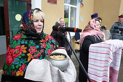 \"Разам спяваць и вясну-красну гукаць\". В Гродненском районе прошел праздник \"Гуканне вясны\"