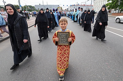 Праздничным шествием в Витебске отметили Успение Пресвятой Богородицы