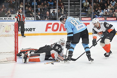 Минское \"Динамо\" крупно обыграло \"Амур\", Мороз оформил дубль