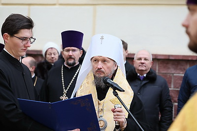 В ВГМУ освятили памятный знак на месте храма во имя Усекновения главы святого Иоанна Крестителя