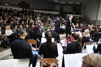 \"Золотой шлягер-2025\". Концерт-урок итальянского певца Риккардо Форези прошел в Могилеве