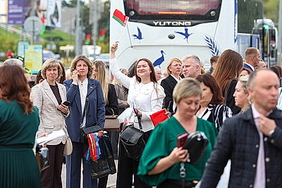 Форум патриотических сил проходит во Дворце спорта в Минске