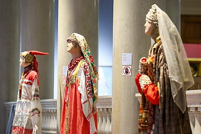 \"Обережный круг\". Выставка российско-белорусского проекта открылась в НХМ