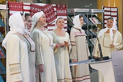 В Минске вручили сертификат о включении Неглюбской текстильной традиции в Список ЮНЕСКО