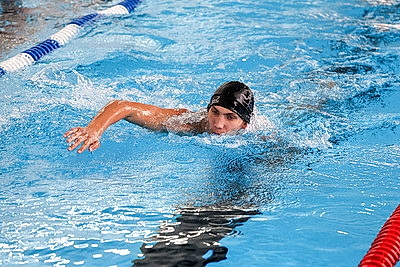 \"Такой долгожданный подарок для нас\". В Славгороде открыли новый бассейн