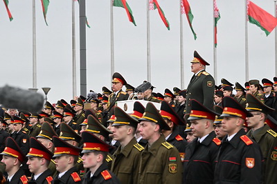 Белорусские военнослужащие принесли клятву на верность народу и Президенту
