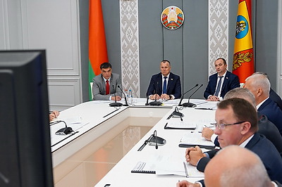 Регионы принимают участие в селекторном совещании по уборочной кампании
