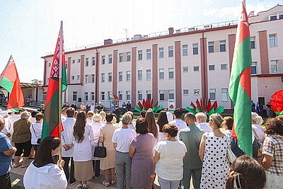 В Давид-Городке после реконструкции открыли больницу