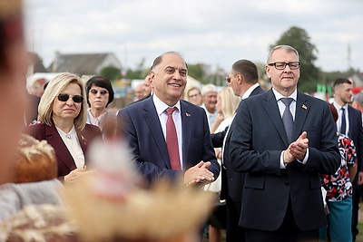 Подворья, выставки, концерты. Волковыск принимает областные \"Дажынкi\"
