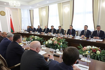 Головченко провел переговоры с губернатором Свердловской области