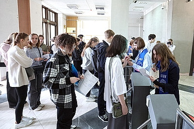 ЦТ по второму профильному предмету сдают около 32,7 тыс. абитуриентов