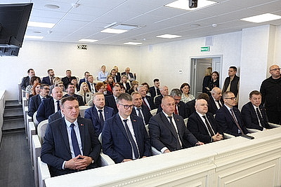 Нового руководителя представили коллективу Минпрома