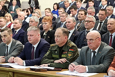 Сергеенко принял участие в заседании Витебского областного Совета депутатов