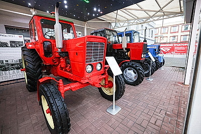 Парламентская делегация Кении посетила МНПЦ хирургии, трансплантологии и гематологии и МТЗ