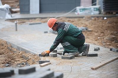 Высокие темпы без ущерба качеству. Как идет возведение новой больницы в Гродно