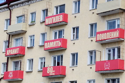Города Беларуси украсили ко Дню Победы