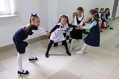 В школах Беларуси подходит к завершению первая учебная четверть