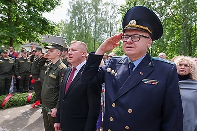 Останки расстрелянных в годы ВОВ 195 мирных жителей перезахоронили в Полоцке