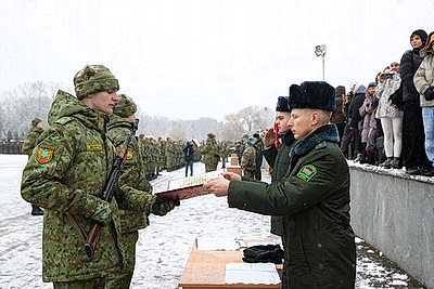 В Брестской крепости приняли присягу более 1,1 тыс. новобранцев