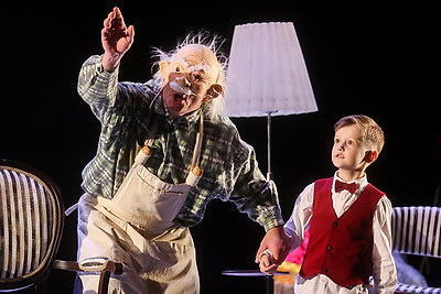 В Брестском академическом театре драмы состоялся премьерный показ спектакля \"Маскарад\"