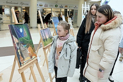 Новую экспозицию инклюзивного проекта БСЖ \"Другая глубина\" представили в Минске