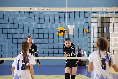 Дан старт новому сезону детско-юношеской волейбольной лиги \"Мяч над сеткой\"