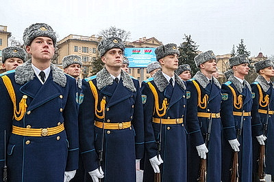 Спикер Сената Республики Кения возложил цветы к монументу Победы в Минске