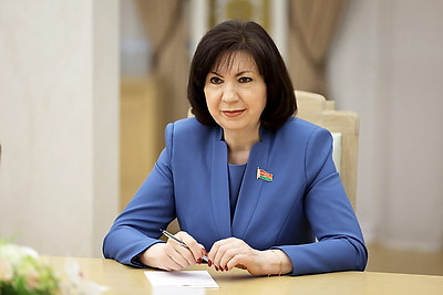 Кочанова проводит встречи с международными наблюдателями