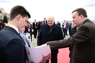 Лукашенко прибыл с рабочим визитом в Россию