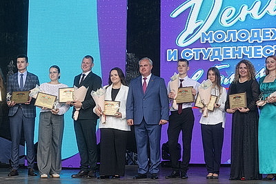 Велопробег, интерактивные площадки и концерт. В Гомеле отметили День молодежи и студенчества