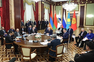 Заседание Евразийского межправсовета проходит в Москве