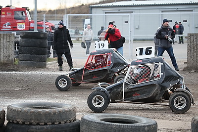 Скорость, азарт и детские мечты. Команда \"МАЗ-СПОРТавто\" провела день открытых дверей под Минском