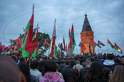 На мемориальном комплексе \"Буйничское поле\" прошла акция \"Звон скорби\"