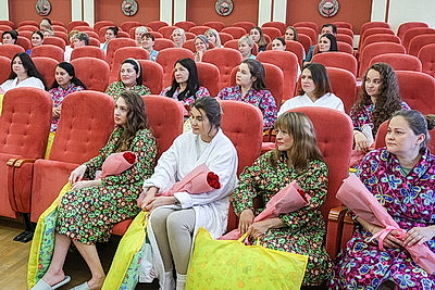 В Минске поздравили родившихся 3 июля малышей и их мам