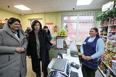 \"Людям нужна хорошая работа\". Кочанова о приоритетах развития Витебской области в будущей пятилетке