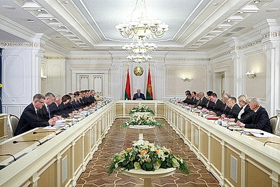 Лукашенко на заседании Президиума ВНС озвучил повестку предстоящего собрания