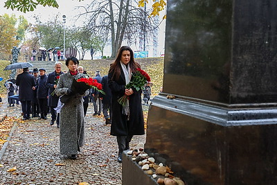 \"Не быть равнодушными\". В Минске почтили память жертв еврейского гетто