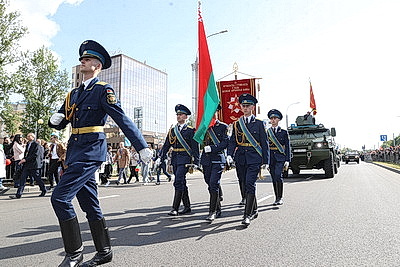 Парад Победы и шествие \"Беларусь помнит\". Брест отмечает 9 Мая