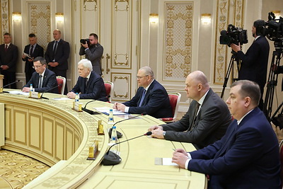 \"Надо ориентироваться на свое\". Лукашенко о ключевом аспекте сотрудничества с Россией