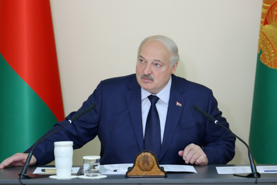 Лукашенко на \"Беларусьфильме\" ознакомился с перспективами развития в Беларуси \"важнейшего из искусств\"