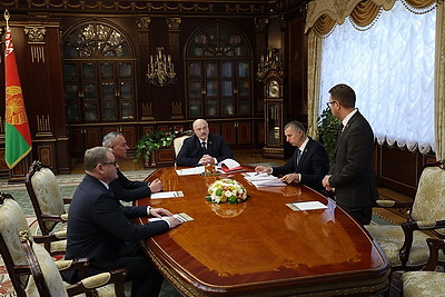 Лукашенко рассмотрел кадровые вопросы