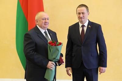 За профессионализм, талант и преданность делу. Турчин вручил госнаграды представителям различных сфер