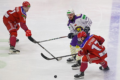 Хоккеисты \"Юности\" разгромили \"Могилев\" и продлили серию побед до пяти