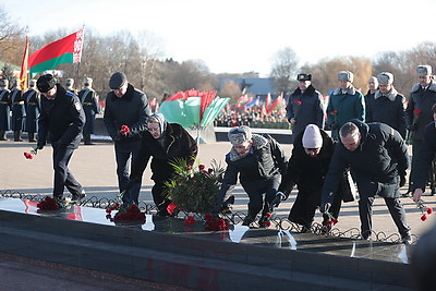 В Брестской крепости в преддверии 23 февраля возложили цветы и почтили память защитников Отечества